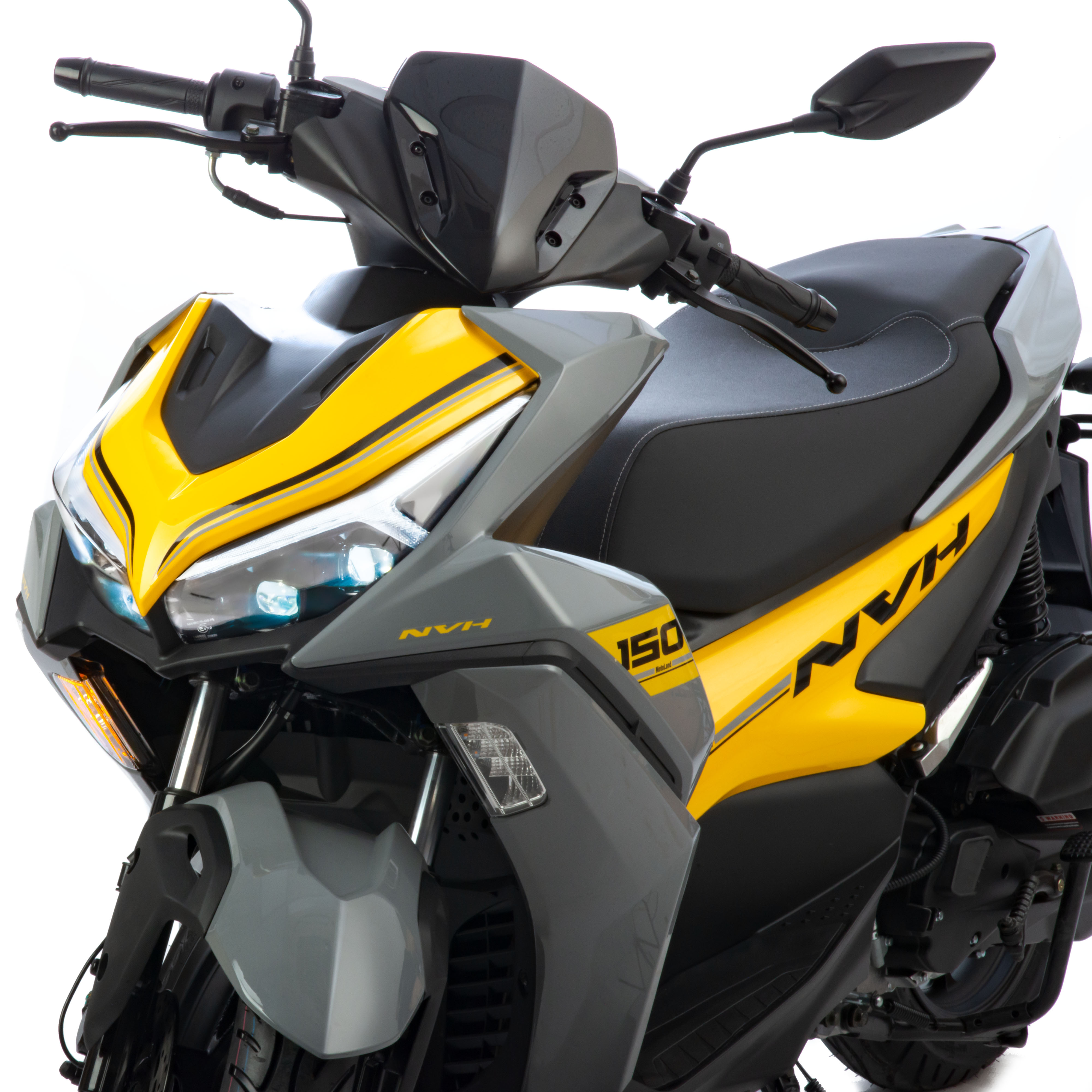 Скутер NVH 150 