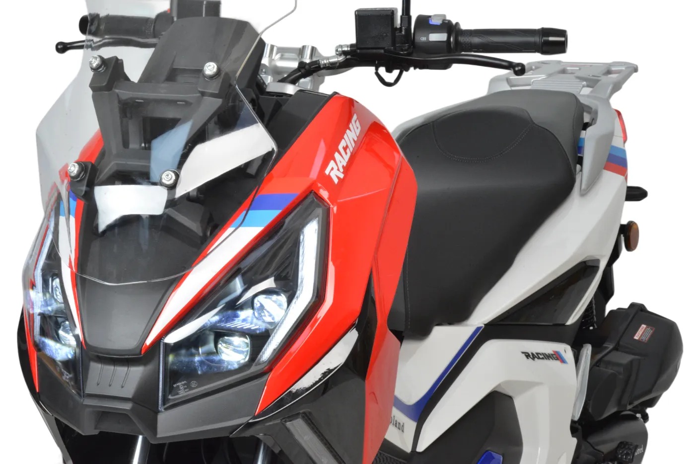 Скутер X-MAX 150