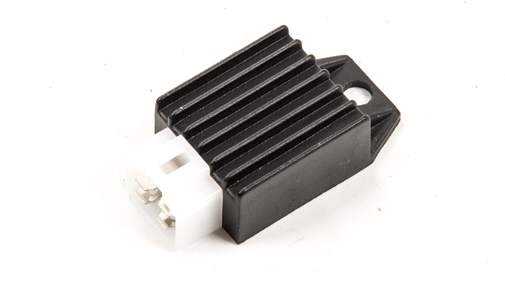 Реле регулятор 139QMB 50/80см3