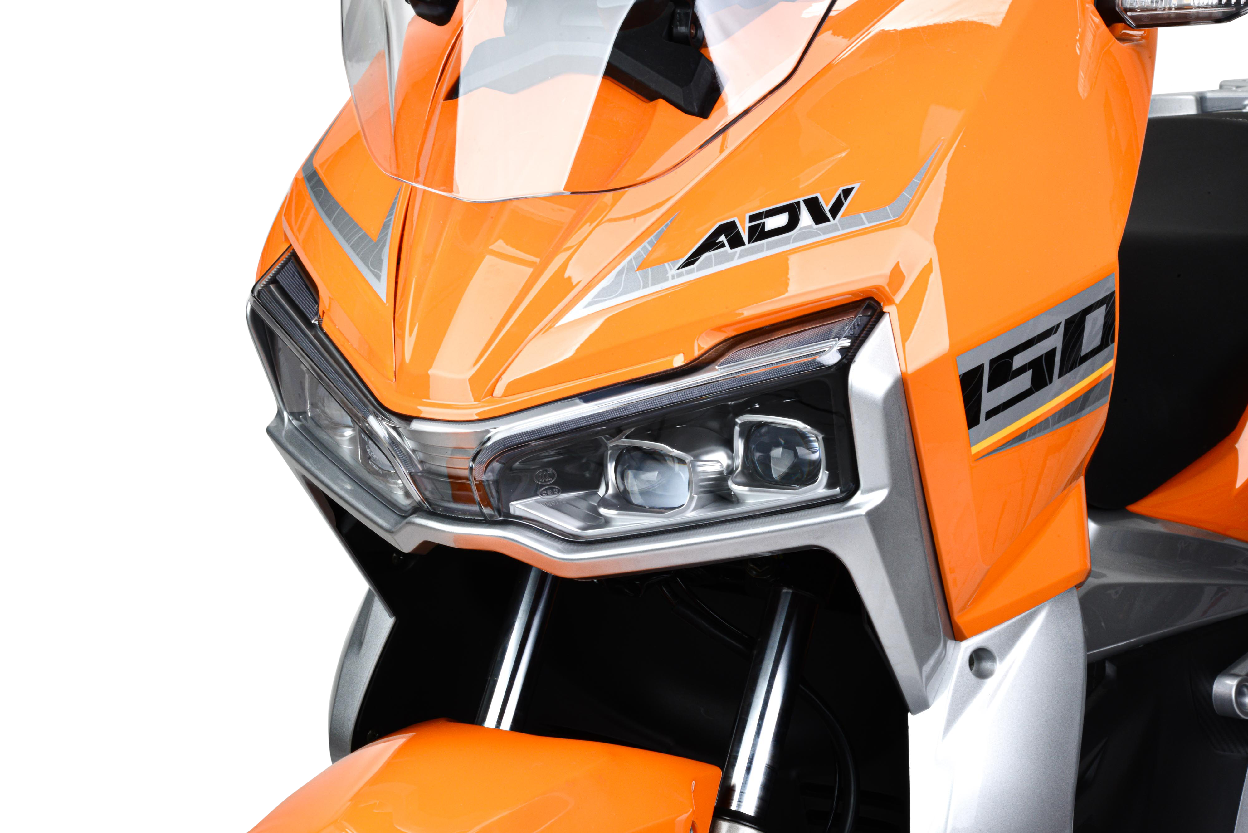 Скутер T-MAX 150 оранжевый 