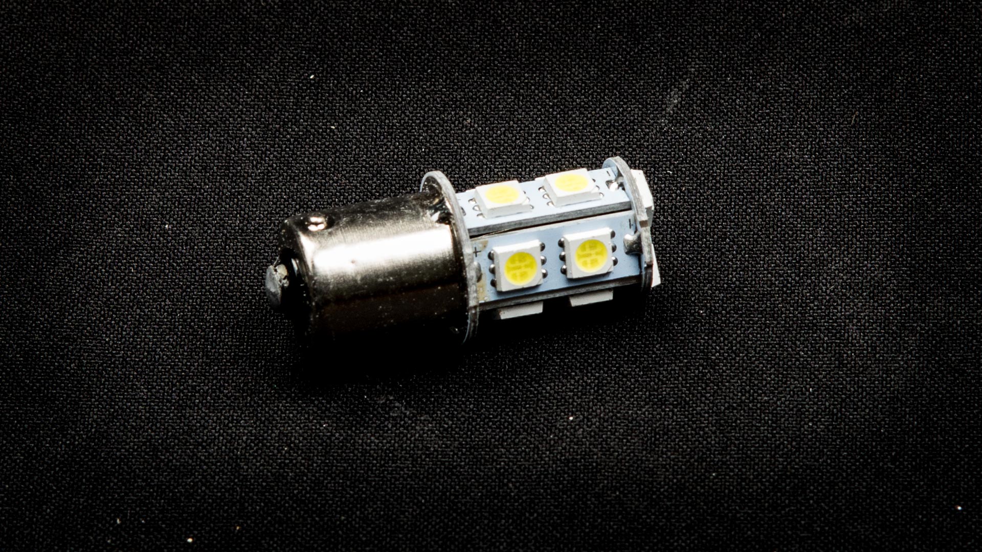 Лампа 12v 4w светодиодная