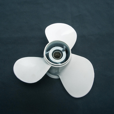 Винт  BREEZE T40